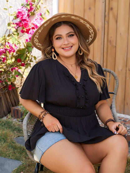 Blusa Peplum Plus Size com Gola V e Manga Borboleta